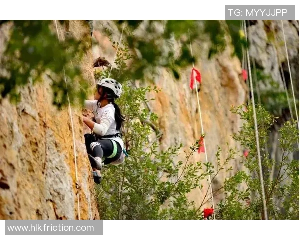 赵伟独家揭秘攀岩技巧与心得分享助你征服高峰